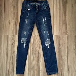 Ripped Skinny jeans